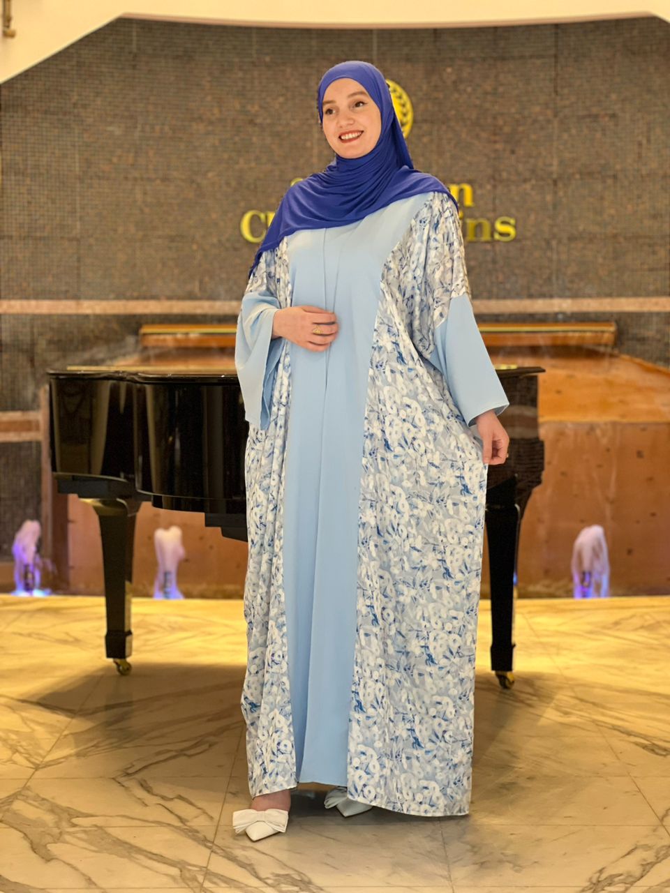 ABAYA NOUR EN BLUE CIELE