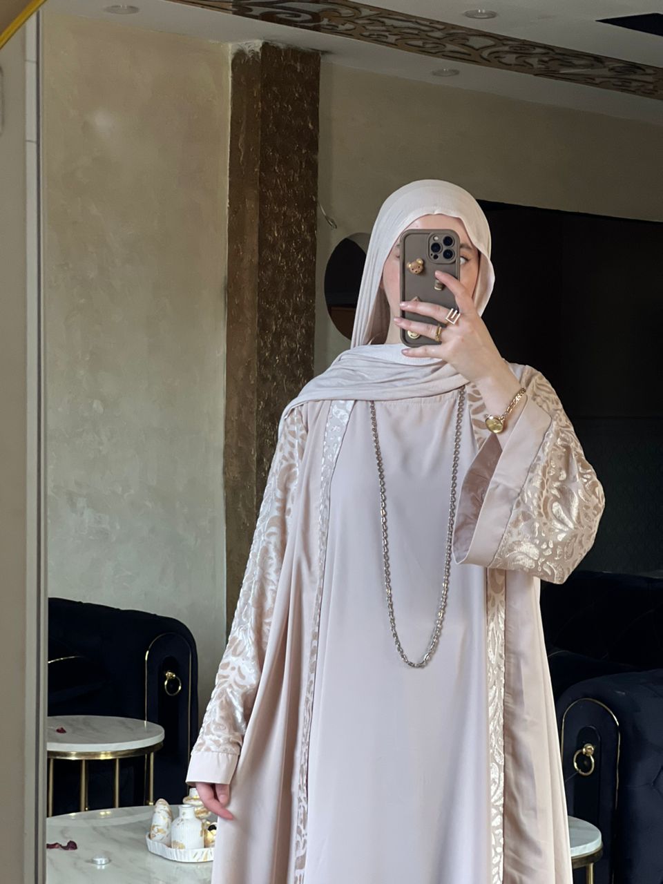 abaya nour en beige