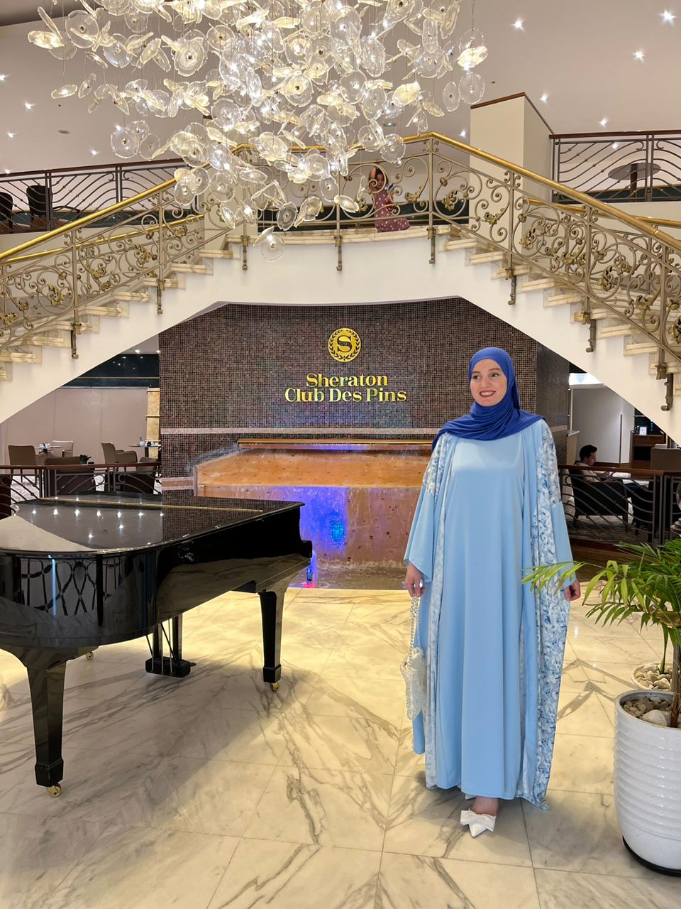 ABAYA NOUR EN BLUE CIELE